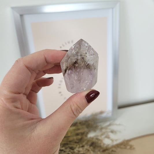 Amethyst mit Rauchquarz Spitze 4,7 x 3,1cm, 55g