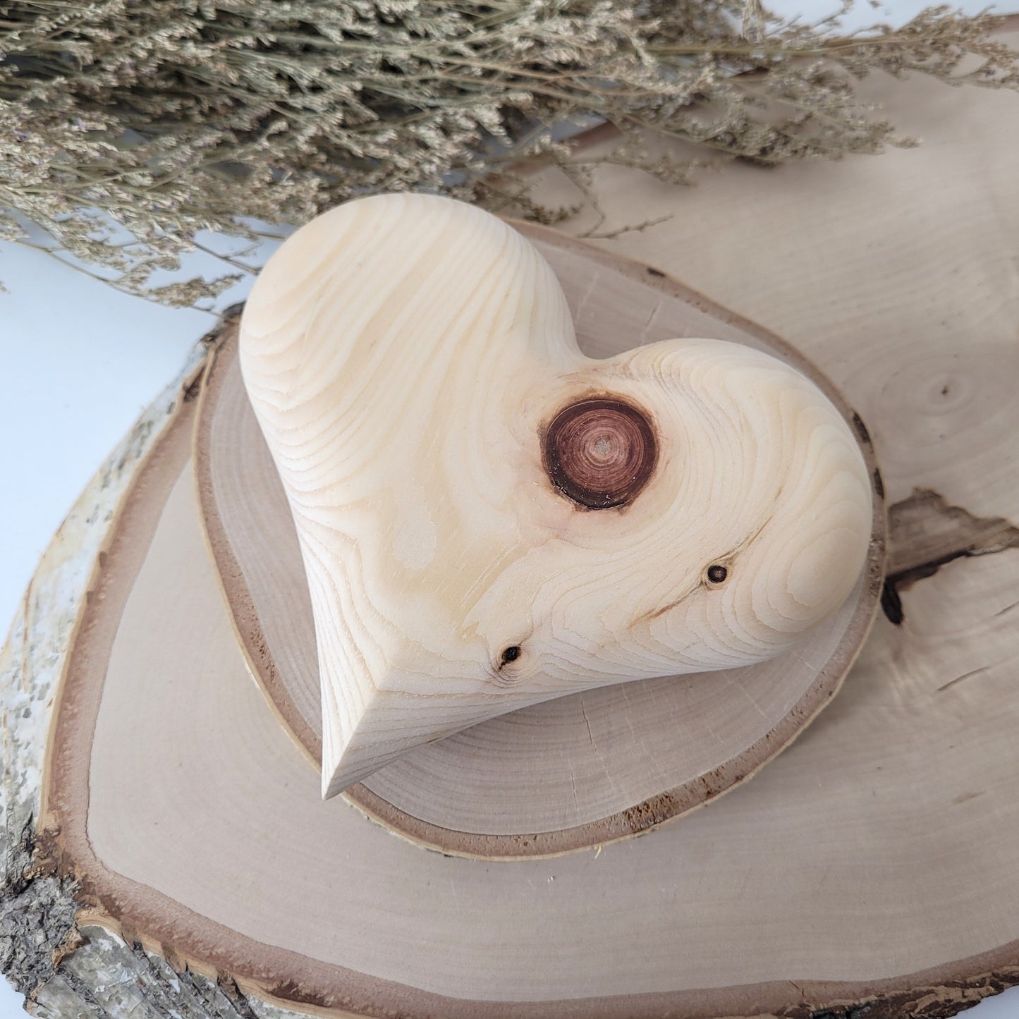 Zirbenholz Herz bauchig, Handschmeichler groß, 13 x 12 cm