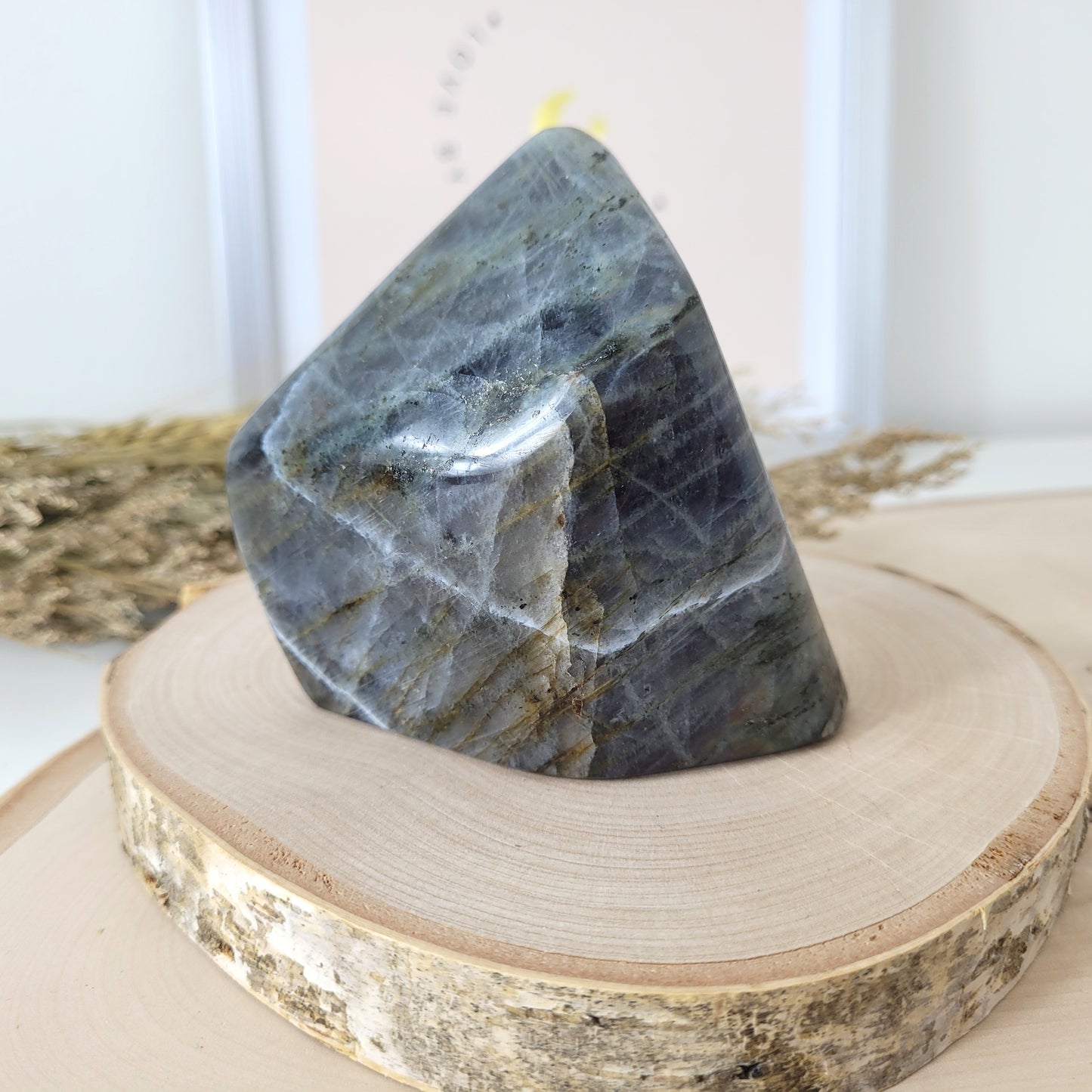 Labradorit Freiform lila/gold 7,9 x 7,7 cm, 424g