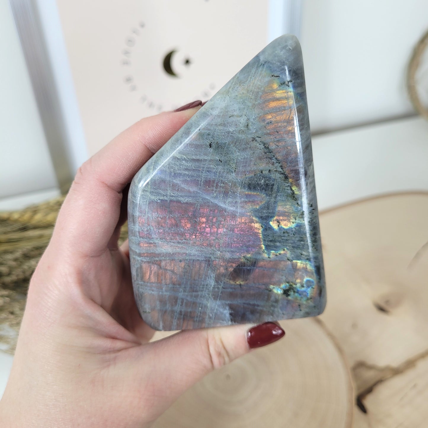 Labradorit Freiform lila/gold 8,7 x 6,7 cm, 441g