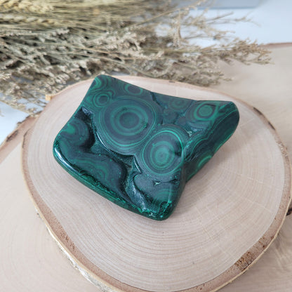 Malachit Freiform 7,5 x 7,1cm, 346g A-Qualität Kongo