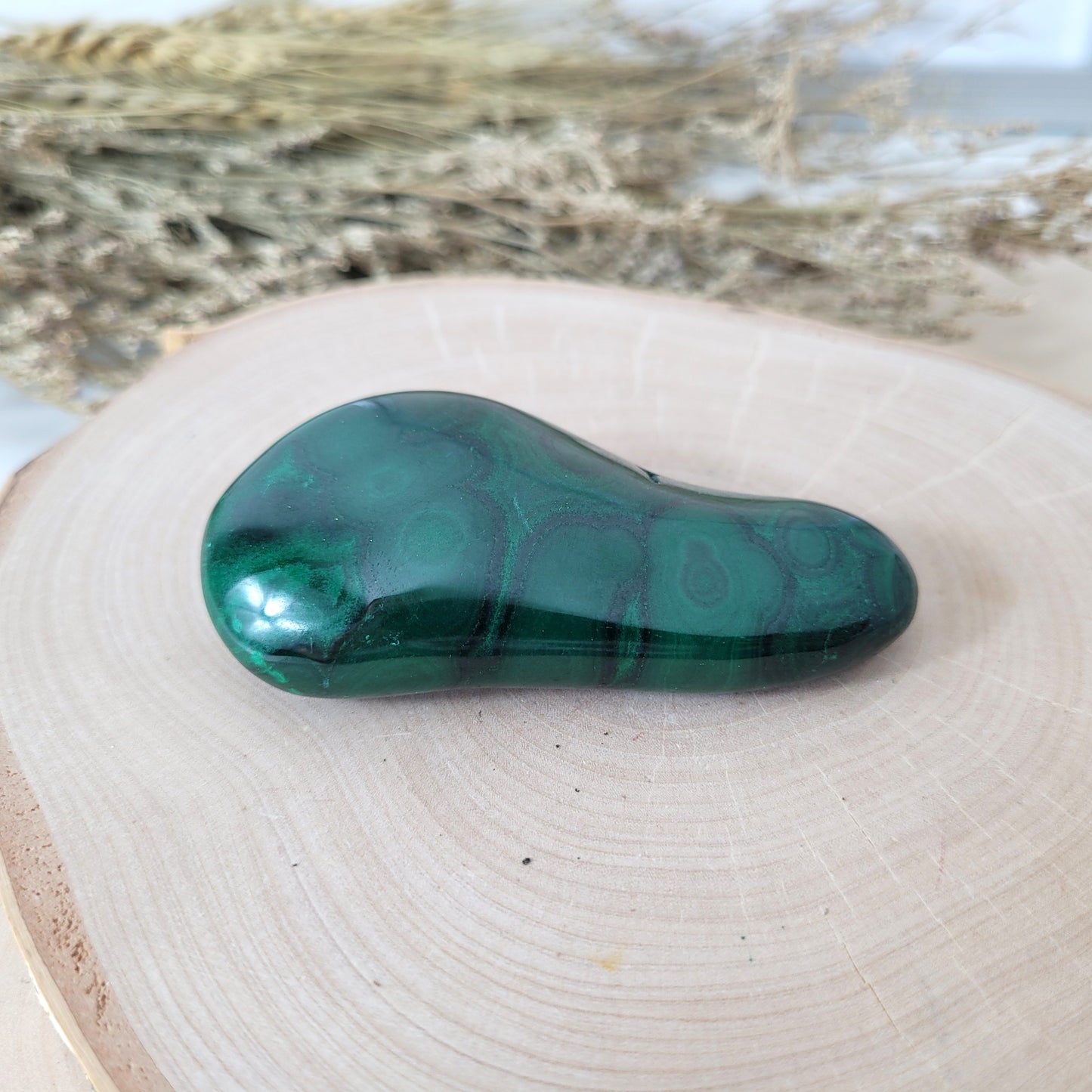 Malachit Freiform 7,4 x 3,6cm, 105g A-Qualität Kongo