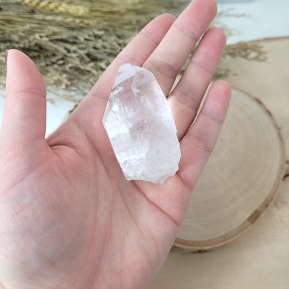 Lemurien Bergkristall Naturspitze Rohkristall 5,3 x 3cm