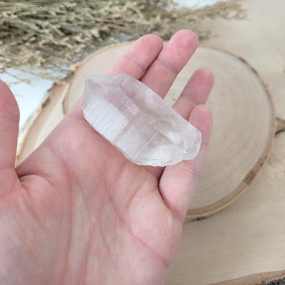 Lemurien Bergkristall Naturspitze Rohkristall 5,3 x 2,9cm