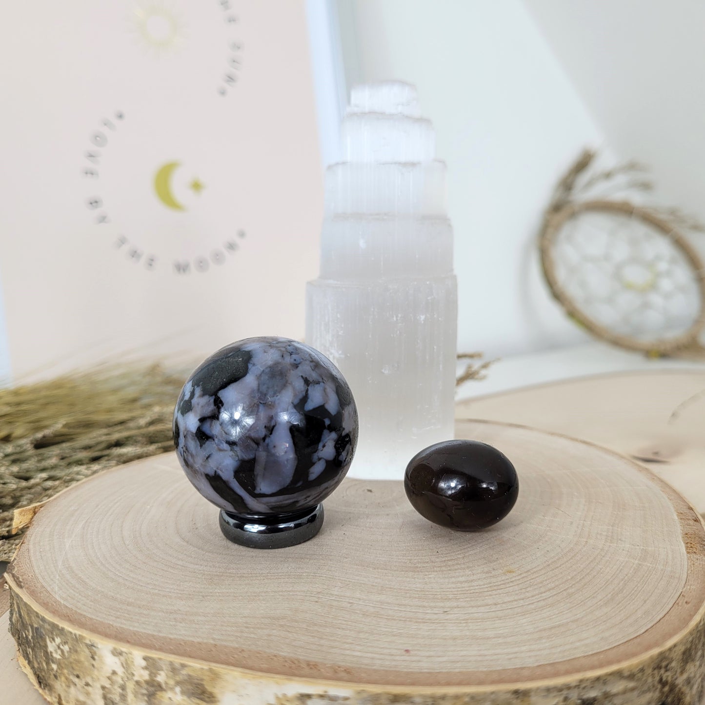 Set "Zwischenwelten" Indigo Gabbro Kugel, Selenit Turm, Rauchquarz Trommelstein, mit kraftvoller Set Beschreibung