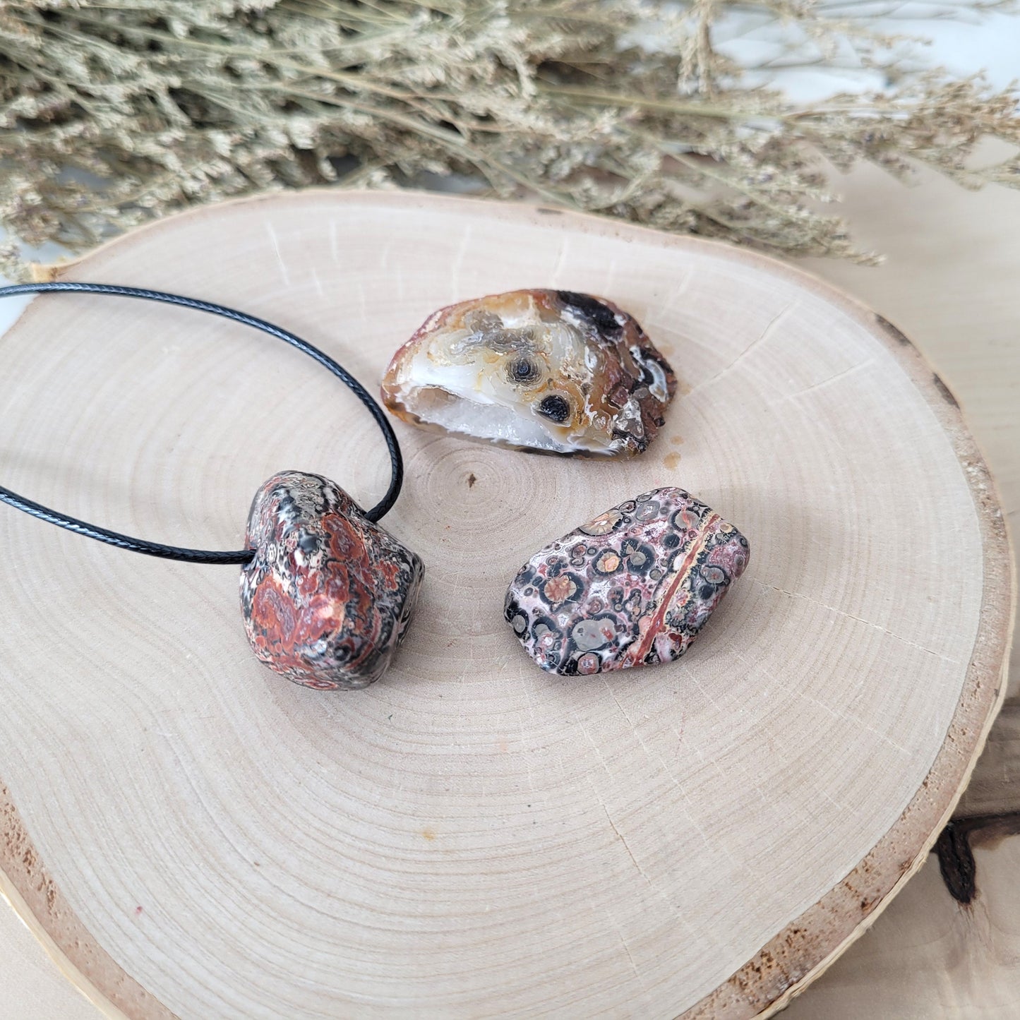 Set "Urkraft" Leoparden Jaspis Kette, Leoparden Jaspis Trommelstein, Achat Geode, mit kraftvoller Set Beschreibung