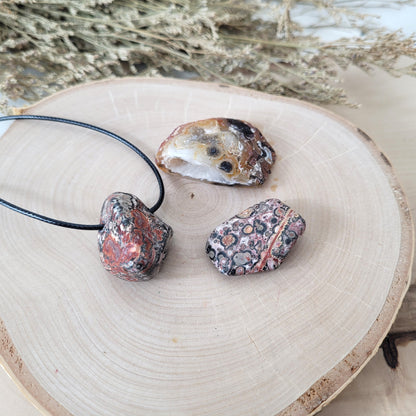 Set "Urkraft" Leoparden Jaspis Kette, Leoparden Jaspis Trommelstein, Achat Geode, mit kraftvoller Set Beschreibung