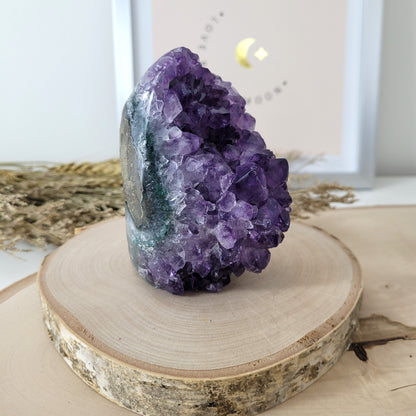Amethyst Kristalldruse 10,1 x 6cm, 598g, Uruguay Amethyst