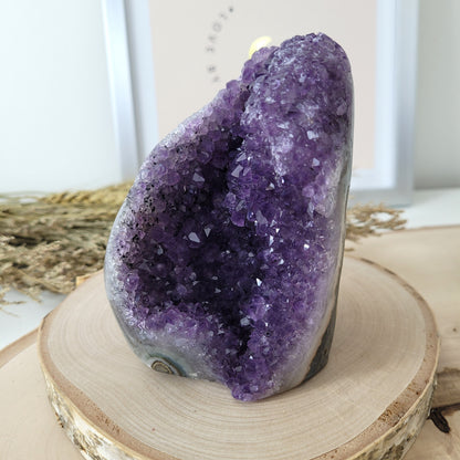 Amethyst Kristalldruse 10,2 x 6,9cm, 707g