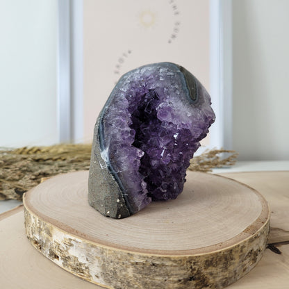 Amethyst Kristalldruse 8,3 x 8,6cm, 554g, Uruguay Amethyst
