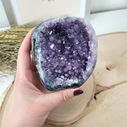 Amethyst Kristalldruse 9,4 x 8,6cm, 501g