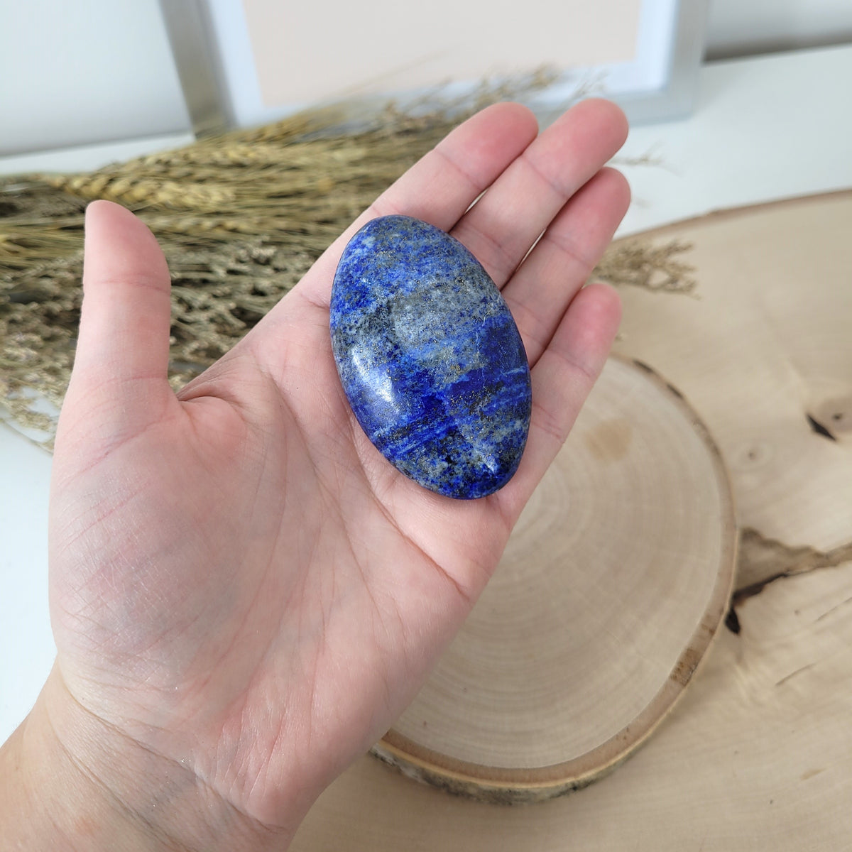 Lapis Lazuli Handstein 6,2 x 3,8cm, 80g