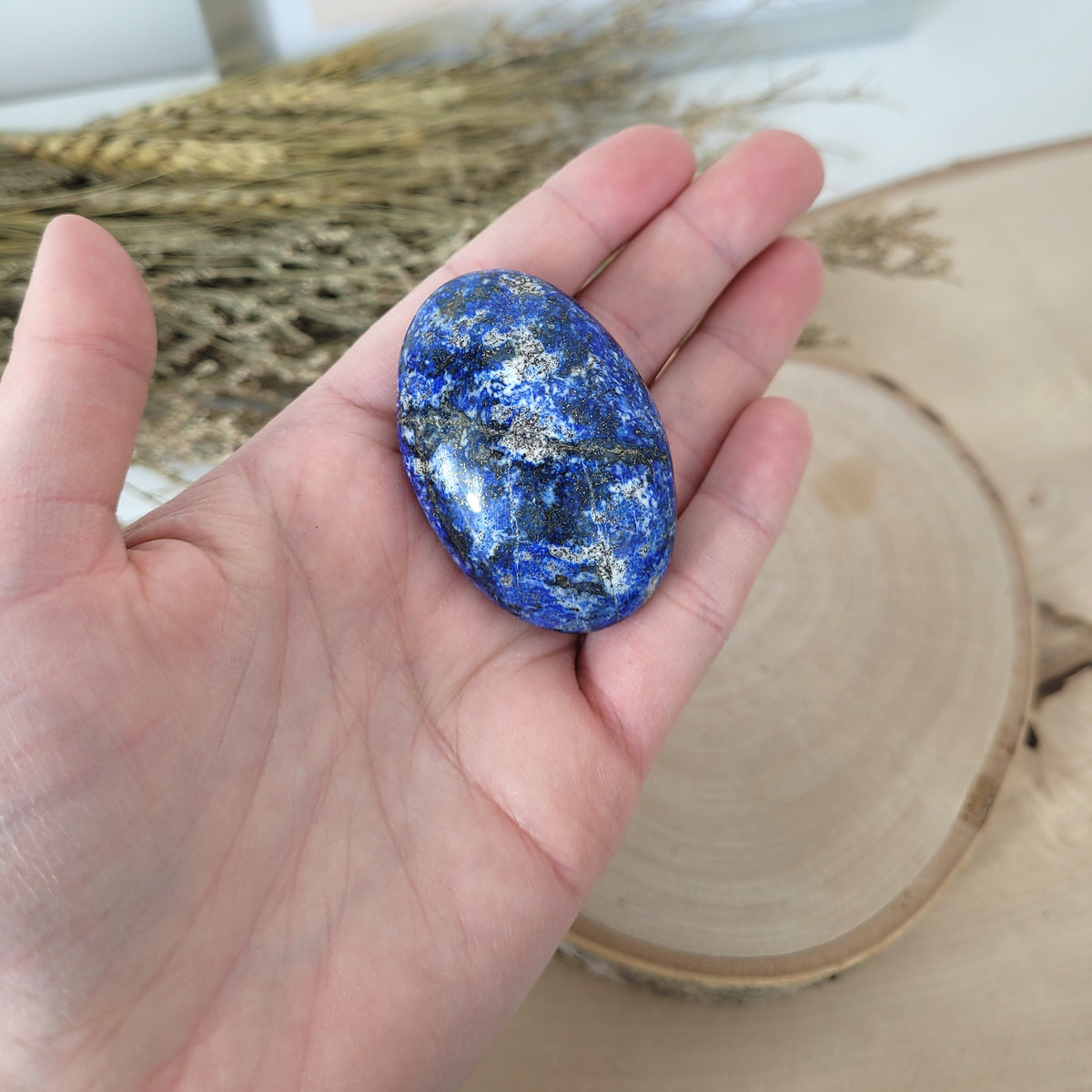 Lapis Lazuli Handstein 5 x 3,3cm, 55g