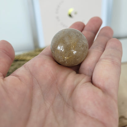 Rutilquarz Kugel klein 2,7cm