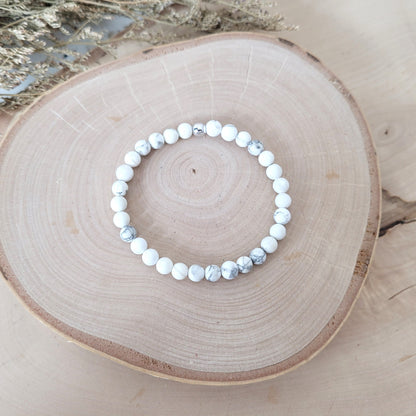 Magnesit Armband Kugeln 6mm mit Silber 925 Perle