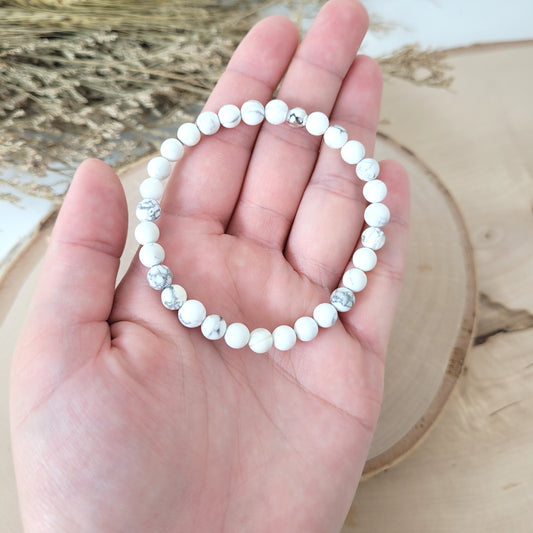 Magnesit Armband Kugeln 6mm mit Silber 925 Perle