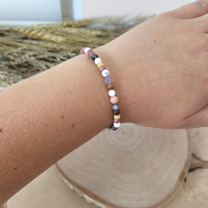 Confetti Perlen Mix "Drachenschuppe" Armband 4 mm mit Edelstahl Perle, alle Steinsorten in der Beschreibung