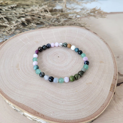Confetti Perlen Mix "Elfenwald" Armband 6 mm mit Silber 925 Perle, alle Steinsorten in der Beschreibung