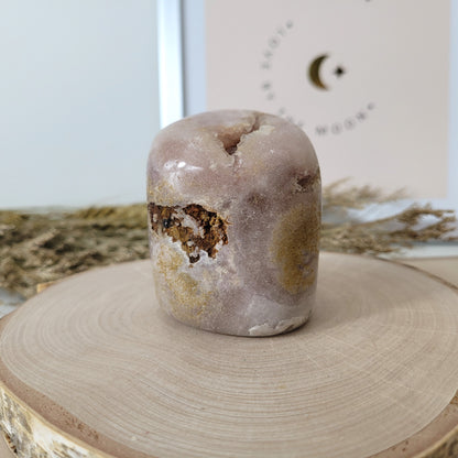 Pink Amethyst Freiform 6,2 x 5cm, 257g