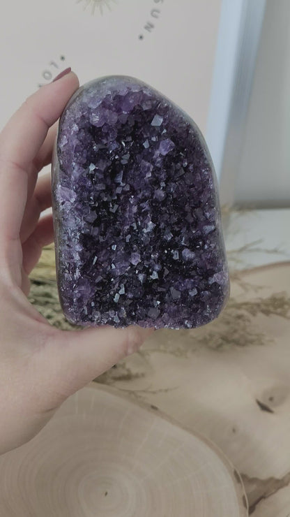 Amethyst Kristalldruse 9,1 x 6,4cm, 494g