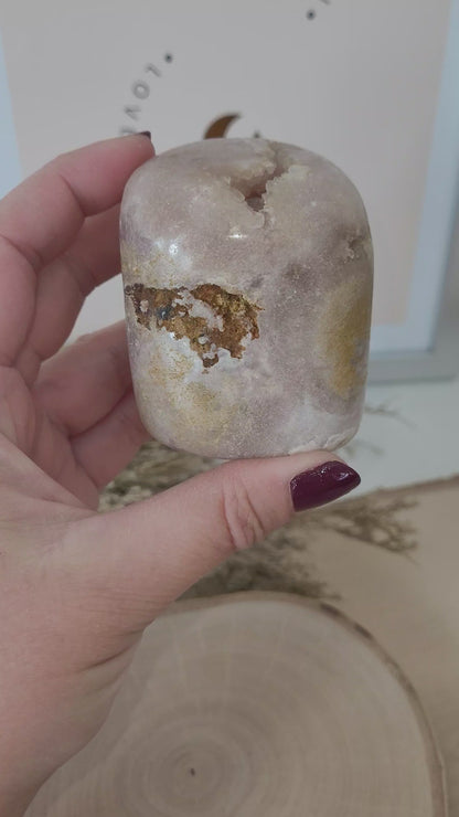 Pink Amethyst Freiform 6,2 x 5cm, 257g