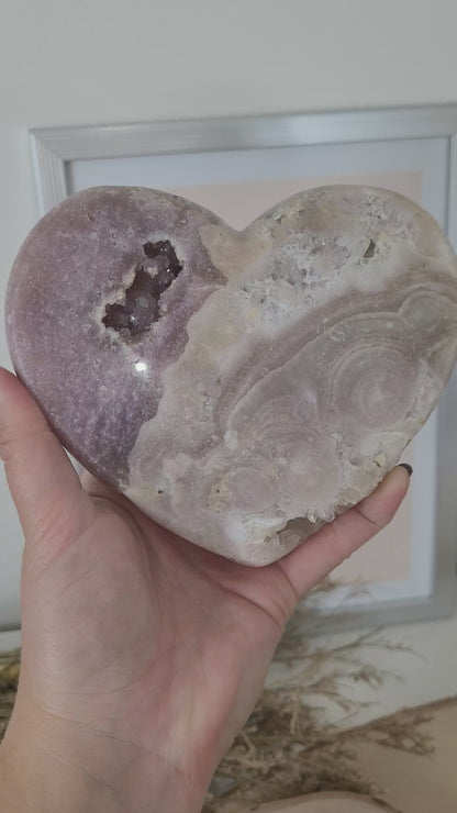 Pink Amethyst Herz 11,9 x 14,2cm, 886g