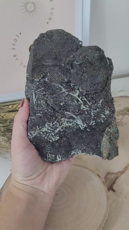 Beryll Kristalle auf schwarzem Glimmerschiefer 16x11,3cm, 1047g aus dem Habachtal in Österreich