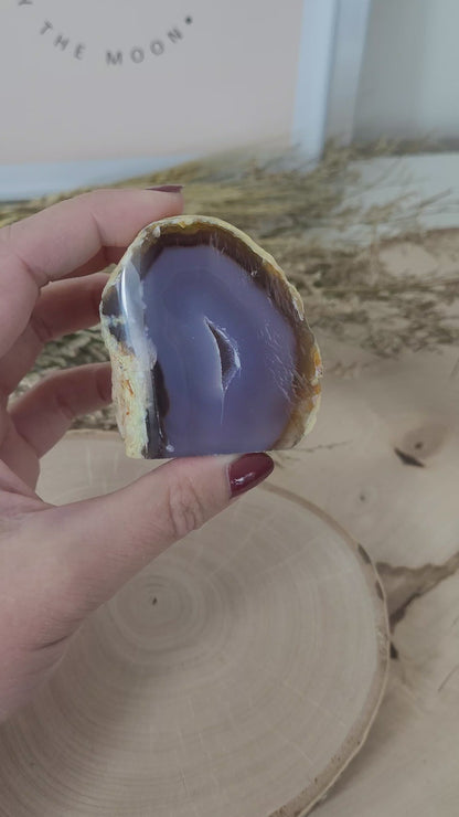 Achat Geode mit Standfläche 5,7 x 4,8 cm, 131g