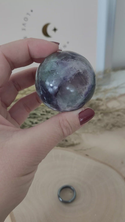 Fluorit Kugel 4,4 cm Durchmesser, 149g