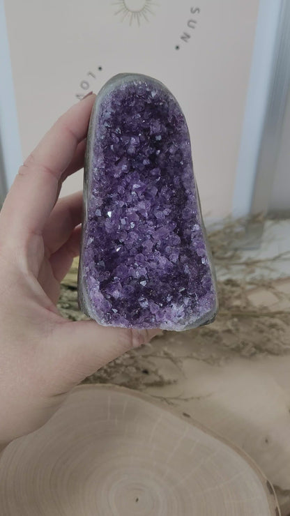 Amethyst Kristalldruse 9,6 x 6cm, 392g