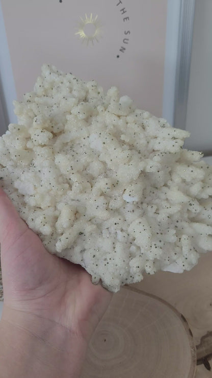 Stalaktitischer Calcit mit Pyrit Dodekaeder Kristallen 15,4 x 12,3cm, 1,6kg, aus Rumänien Cavnic Sammlermineralien