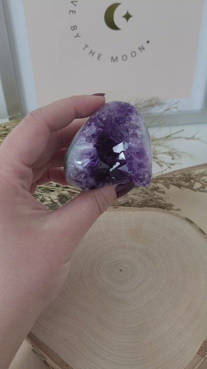 Amethyst Kristalldruse 4,6 x 4,8cm, 130g, Uruguay Amethyst